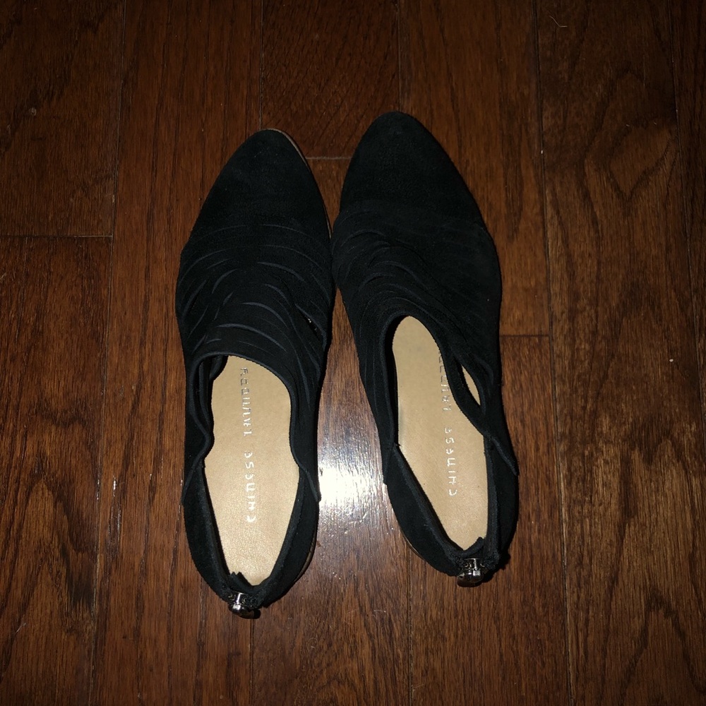 Black Chinese Laundry shoes